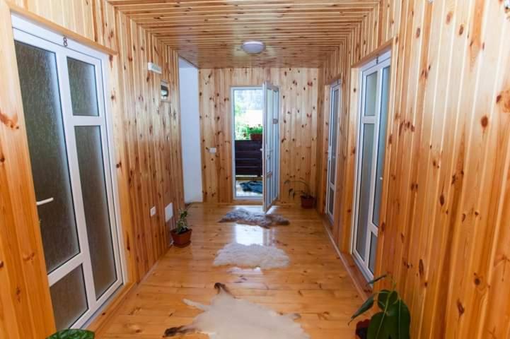 Отель Casa Prundari Nicu Si Mirela Poiana Teiului Экстерьер фото
